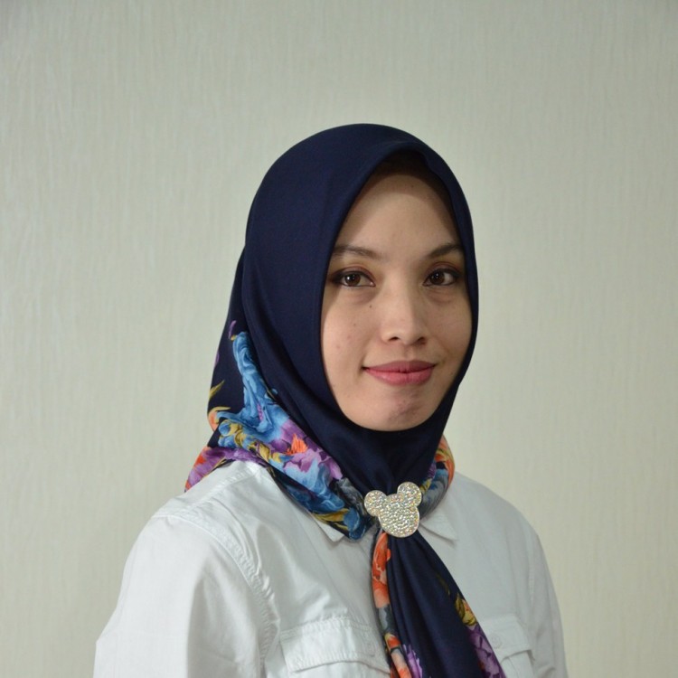 Ruli Indriani, S.E