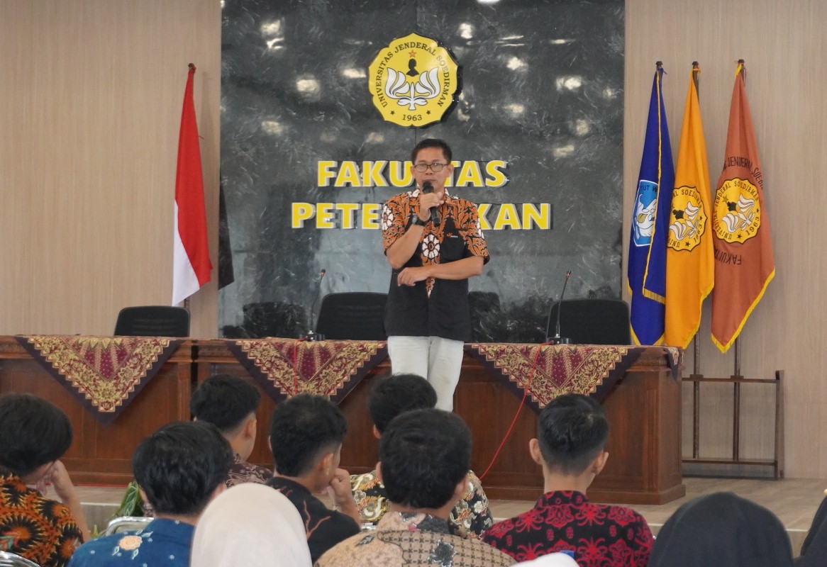 Alumni Fapet Unsoed Angkatan 1994 Beri Pembekalan kepada Calon Wisudawan / Wisudawati Fapet Unsoed