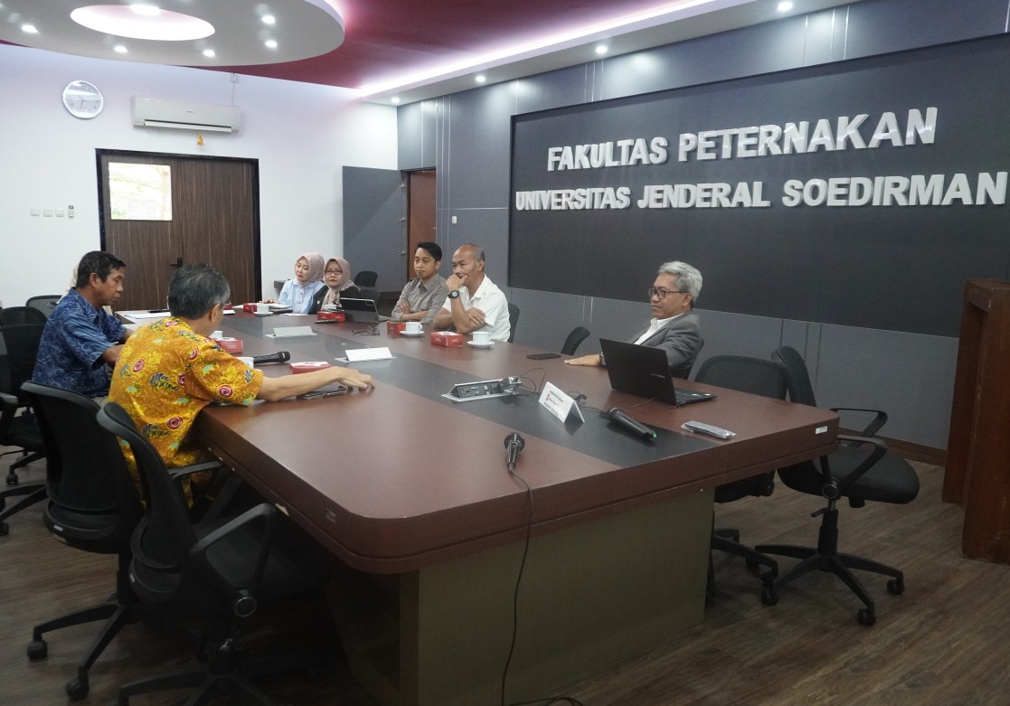 Menghadapi Tantangan Pemenuhan Kebutuhan Susu Nasional, Dinas Peternakan Dan Kesehatan Hewan Provinsi Jateng Gelar FGD Di Fapet Unsoed