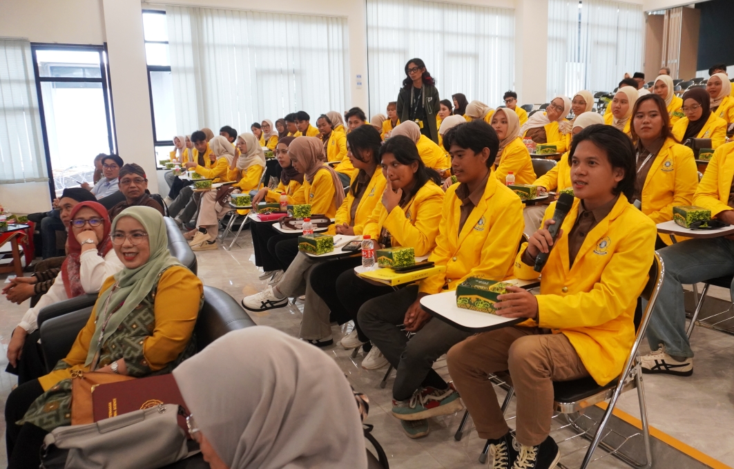 Belajar Tak Cukup di Kelas, 89 Mahasiswa Unsri Tinjau Langsung Kandang dan Laboratorium Unsoed